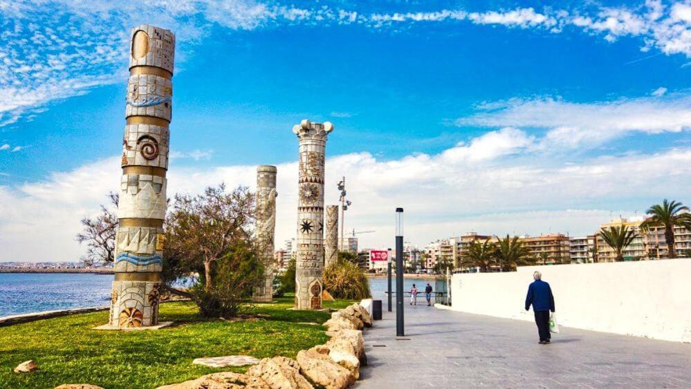 Piso En El Centro Διαμέρισμα Τορεβιέχα Εξωτερικό φωτογραφία